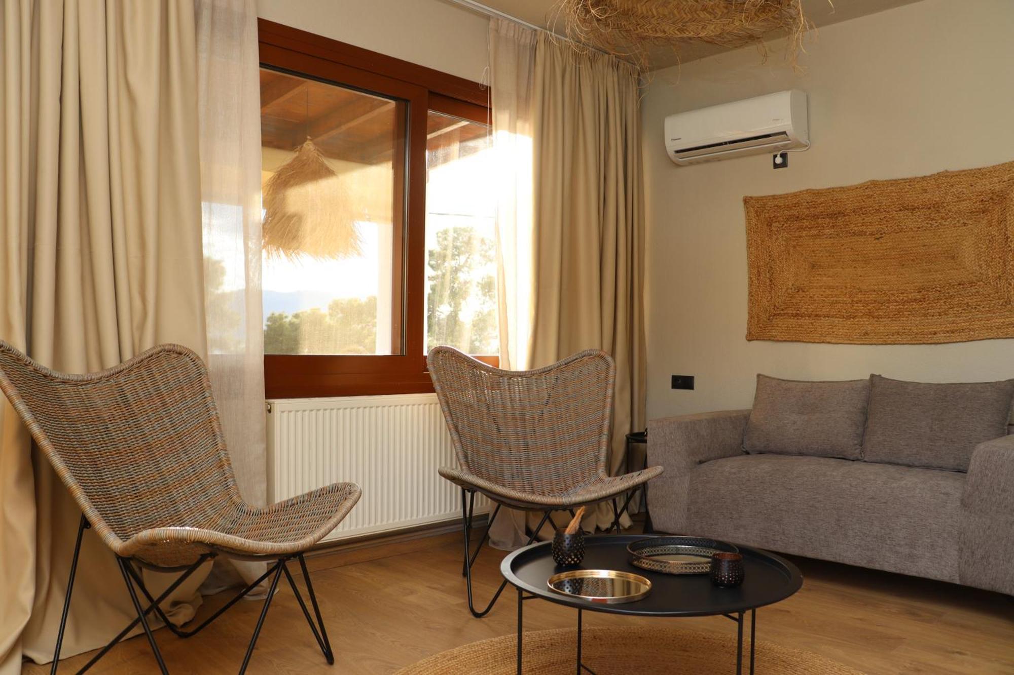 Seaview Apartment - Poros Relaxing Beachfront Flat Poros Town Exteriér fotografie